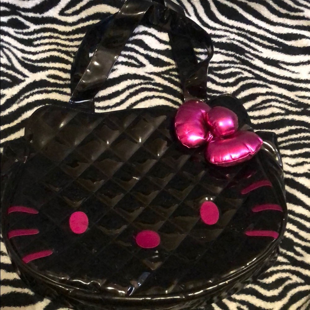 Hello kitty purse.